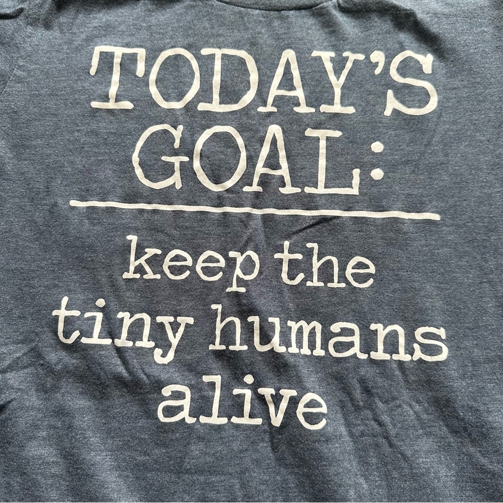 Keep The Tiny Humans Alive Short Sleeve Fitted Tee Size Small Air Waves - Picture 4 of 8